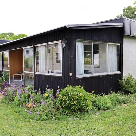 Oestravi Visby 2 Rok Stor Altan Apartment Luaran gambar